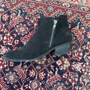 Relativity Black Booties - Size 7.5